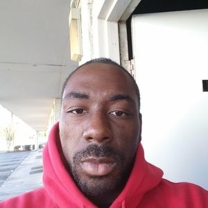 Meet your Posher, Larry